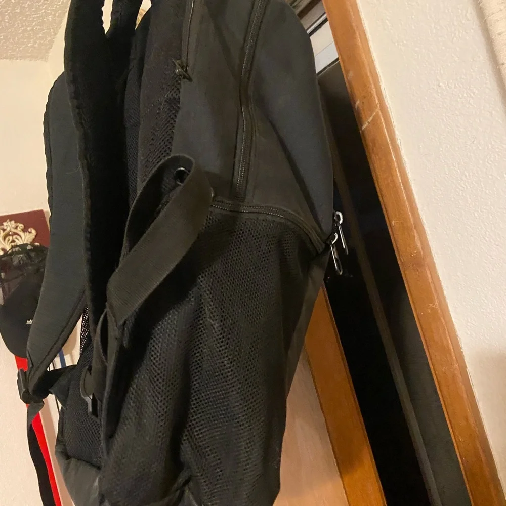 Nike Black Backpack with Signature Swoosh - Picture 3 of 9